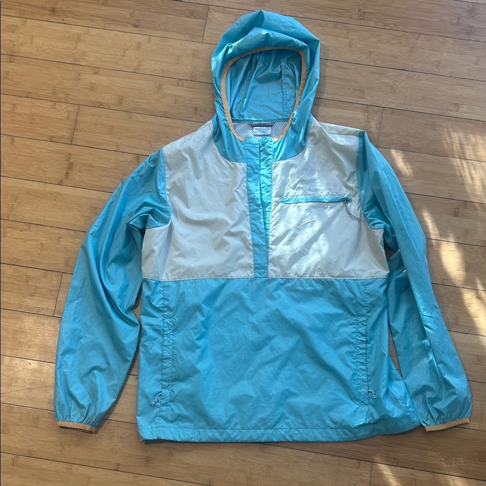 Columbia Teal and Tan Jacket